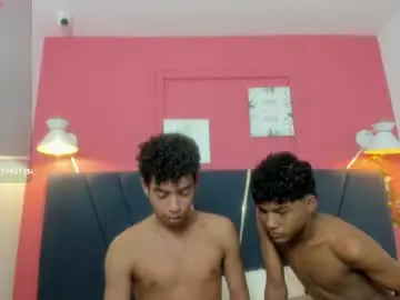Chaturbate Adult Webcams of alexx_cum18
