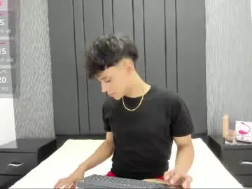 Chaturbate Nude Webcam of ander_ashford