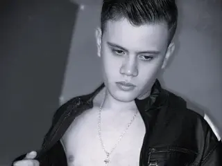 Streamate Private Sex Chat of Max_Holloween