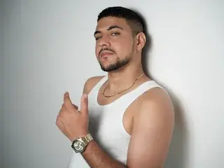 Streamate Free Porn Cam of PaulRivera