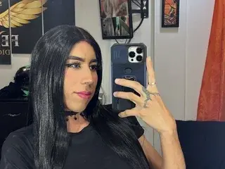Streamate Live Sex Cam of JuliaBulette