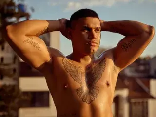 Streamate Private Sex Chat of AaronHunter