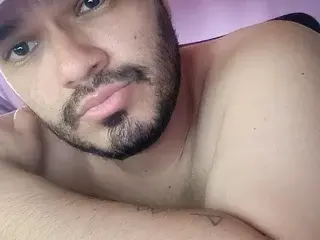 Streamate Adult Video Chat of Alejandro_Tonks
