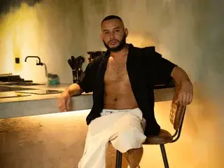 Streamate Private Sex Chat of CHRISTIANHADID
