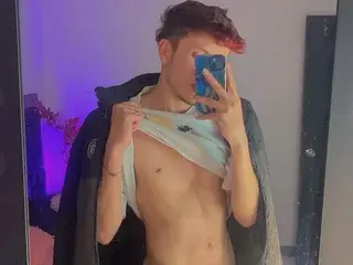 Streamate Adult Webcams of demianbennet