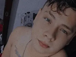 Streamate Live Porn of tobbymillers