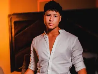 Streamate Watch Live Sex Cams of Rayden_Boy