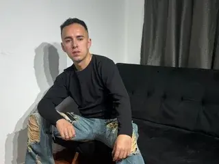 Streamate Free Live Porn of big_dicktop23