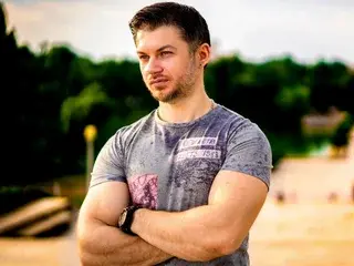 Streamate Watch Live Sex Cams of RobbyShawz