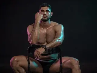 Streamate Watch Live Sex Cams of Tonyyprice18