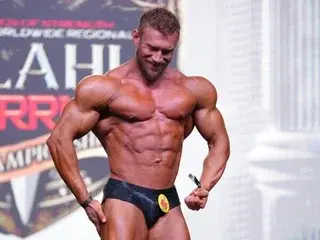 Streamate Live Porn of MuscularKevinxxx