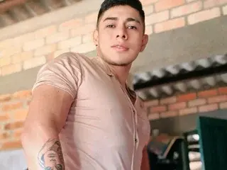 Streamate Adult Webcams of Frank33