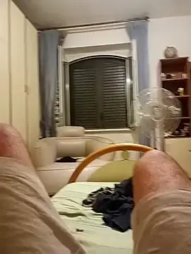 Stripchat Adult Webcam of HootedSnow