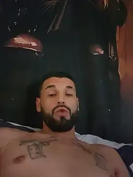Stripchat Live Porn of Titiladinguerie13