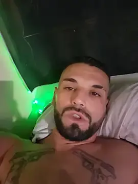 Stripchat Free Live Porn of Titiladinguerie13