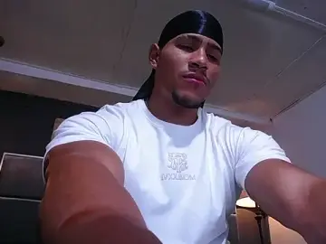 Stripchat Live Sex of teddyfit19cm