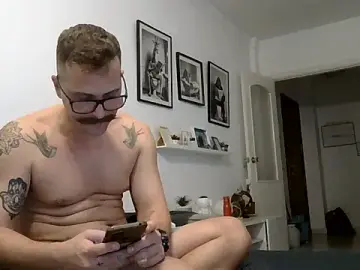 Stripchat Sex Cam of yanick931