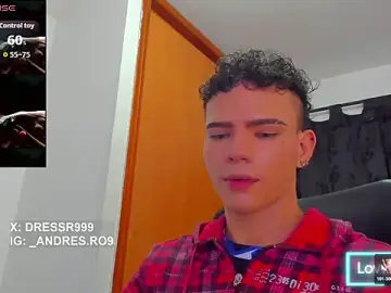 Stripchat Live Sex of sebascuterouss