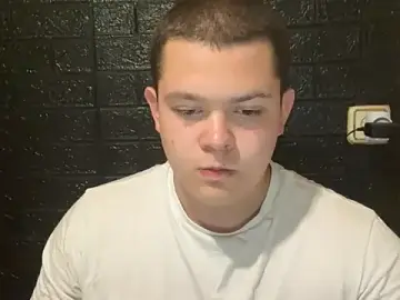 Stripchat Live Porn of CuteButNaughty_