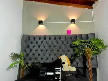 Stripchat Watch Live Sex Cams of Salomon_koude