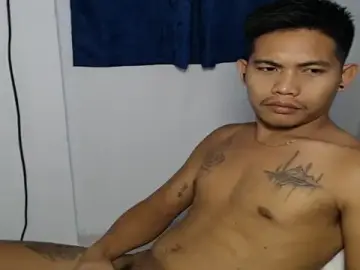 Stripchat Free Porn Cam of Asian_JhayDachs
