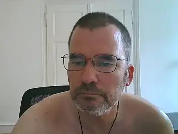 Stripchat Adult Webcam of stallionrider88