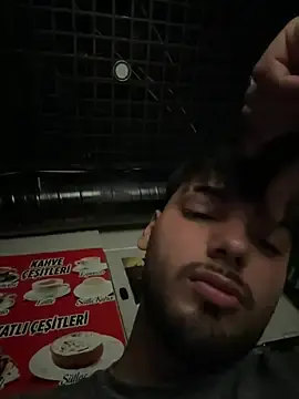 Stripchat Live Sex Cam of emir343475