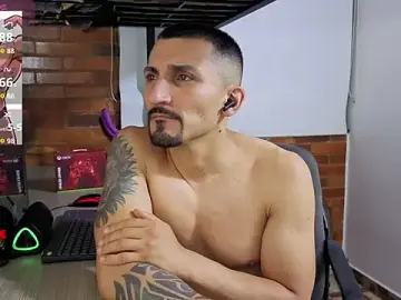 Stripchat Adult Webcam of Marck_Muscle