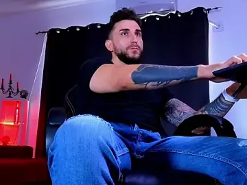 Stripchat Sex Chat of MightyAaron66