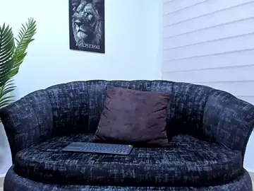 Stripchat Best live sex cam show of JuniorMorris_