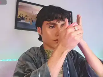 Stripchat Watch Live Sex Cams of ChristianM_18
