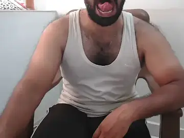 Stripchat Free Porn Cam of Tamil_Kishore_28