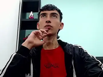Stripchat Adult Webcam of ttimy_x_boy