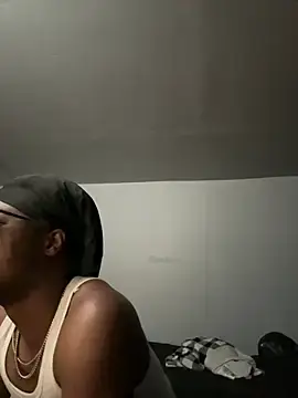 Stripchat Best Webcam of MIGHTYDEMONXXX