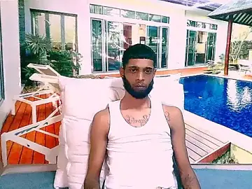 Stripchat Sex Cam of CharmingIndian1