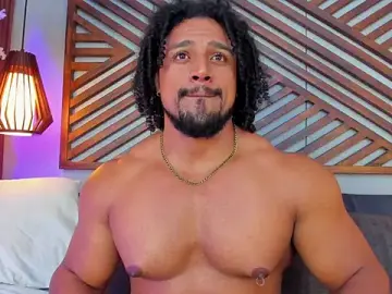 Stripchat Watch Live Sex Cams of MikeEstevess
