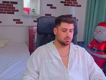 Stripchat Free Live Porn of DaxGreer