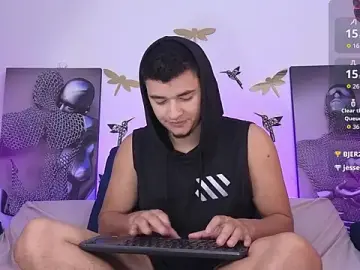 Stripchat Best live sex cam show of VikoHands