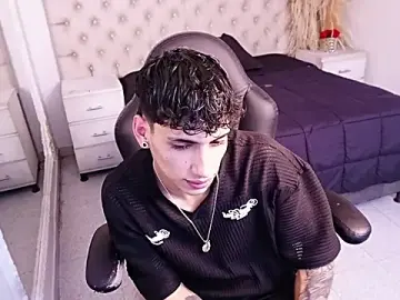 Stripchat Free Porn Cam of JhoanLeandro