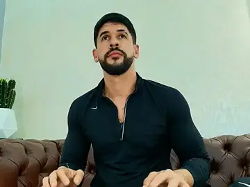 Stripchat Live Porn of Petesevans