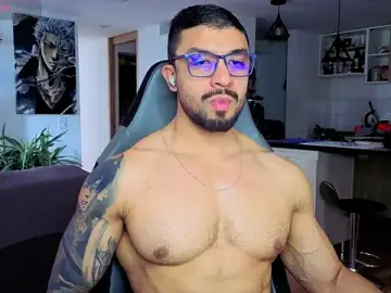 Stripchat Sex Chat of Michael_Diamond