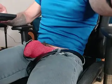 Stripchat Sex Cam of marioslim