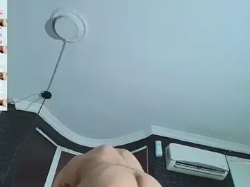 Stripchat Watch Live Sex Cams of AlexLenox_