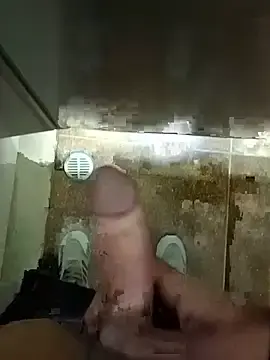 Stripchat Free Porn Cam of Damiianm