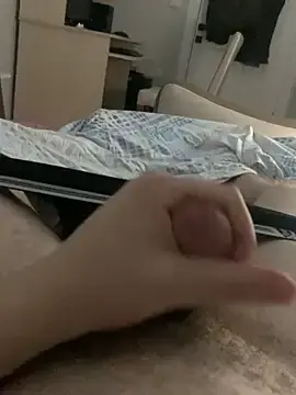 Stripchat Sex Cam of Erenn34