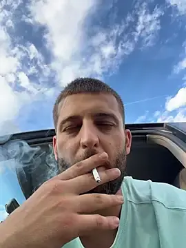 Stripchat Watch Live Sex Cams of Pablo_Hornyguy95
