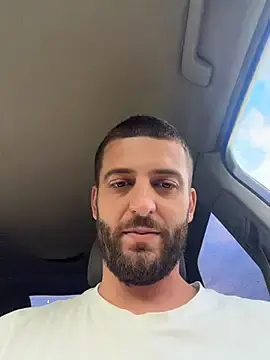 Stripchat Adult Webcams of Pablo_Hornyguy95