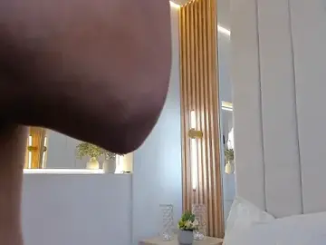 Stripchat Live Sex Cam of adams_bobby