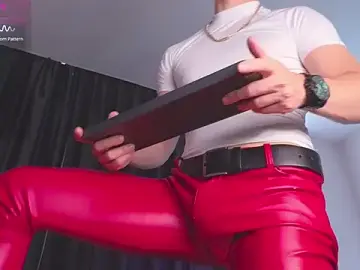 Stripchat Live Sex of S3Xyes