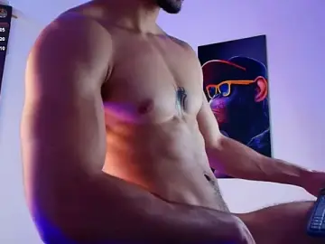 Stripchat Sex Cam of IamAxel03